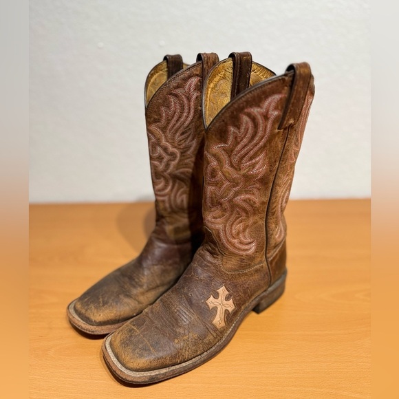 Tony Lama Brown Western Boots with Intricate Design - Picture 1 of 13